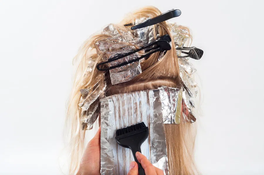К окрашиванию и стрижке волос всегда необходимо подходить ответственно. Фото: Pixabay.com