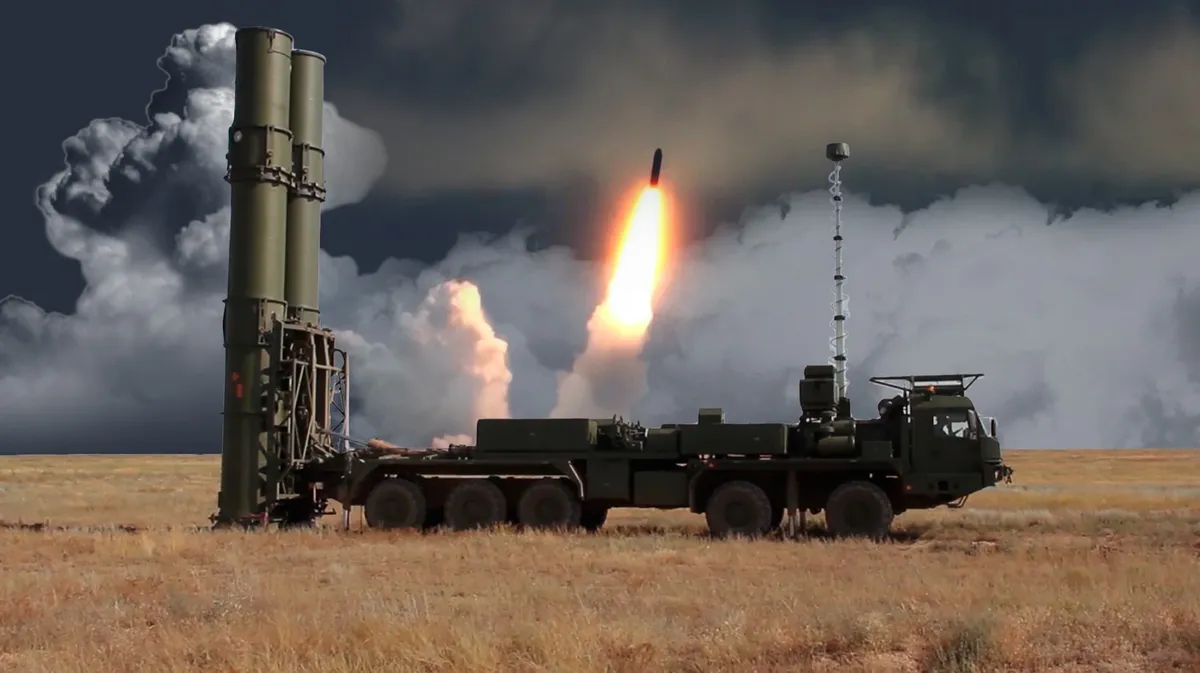 Армия России начала масштабный ракетный обстрел территории Украины