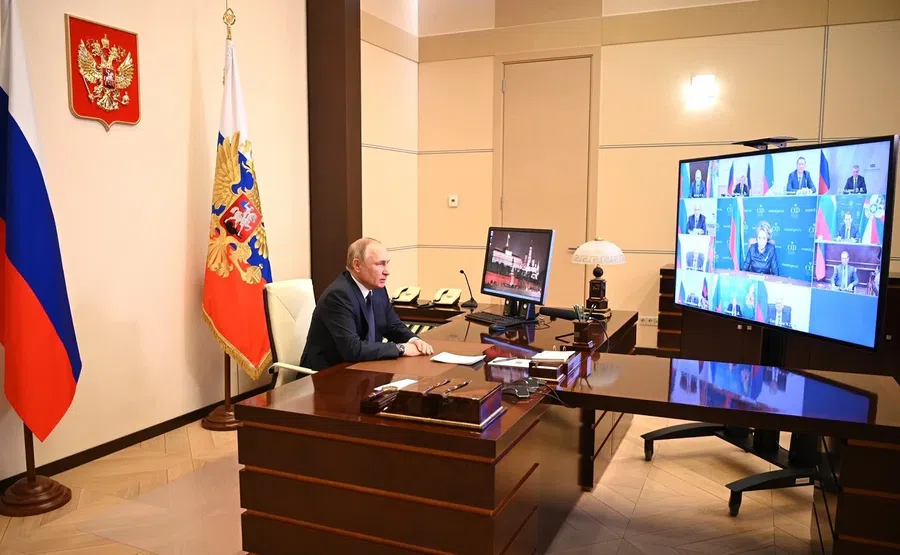 Путин дал добро на отправку добровольцев на Донбасс