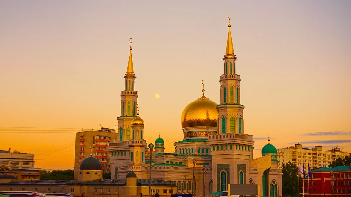Ураза-байрам-2022 в Москве: российское ДУМ назвало все мечети и площадки праздничного намаза 2 мая 