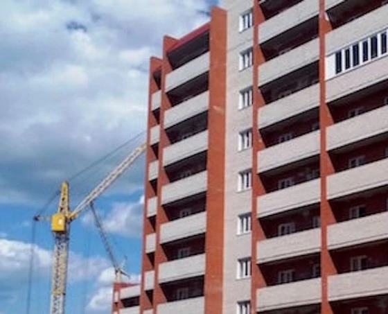 Цыгане не дают жителям дома спокойно жить 