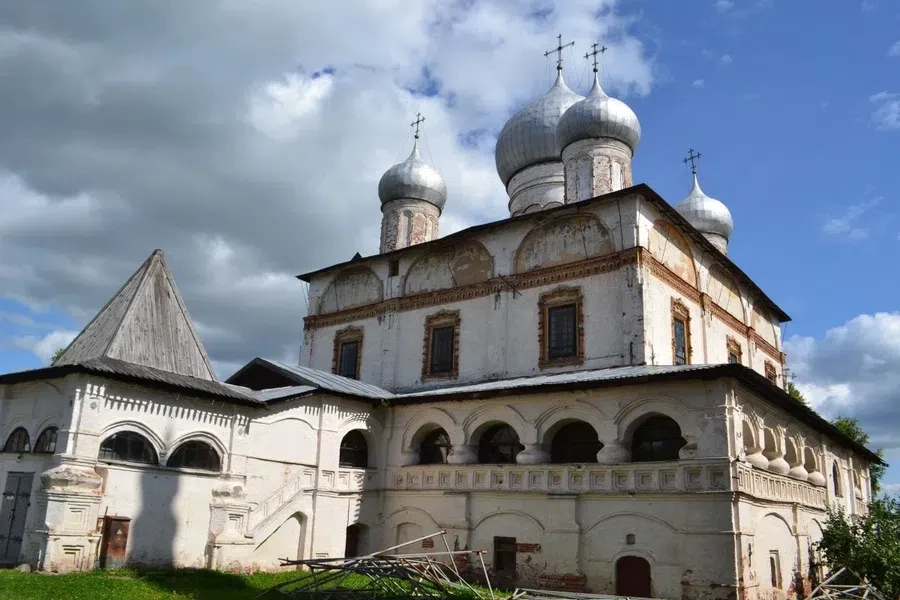 церковь