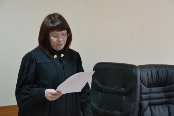 Судья Татьяна Васюхневич учла положительные характеристики подсудимых