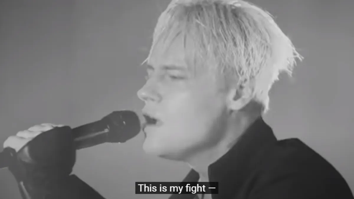 Фото: кадр из клипа «Мой бой»