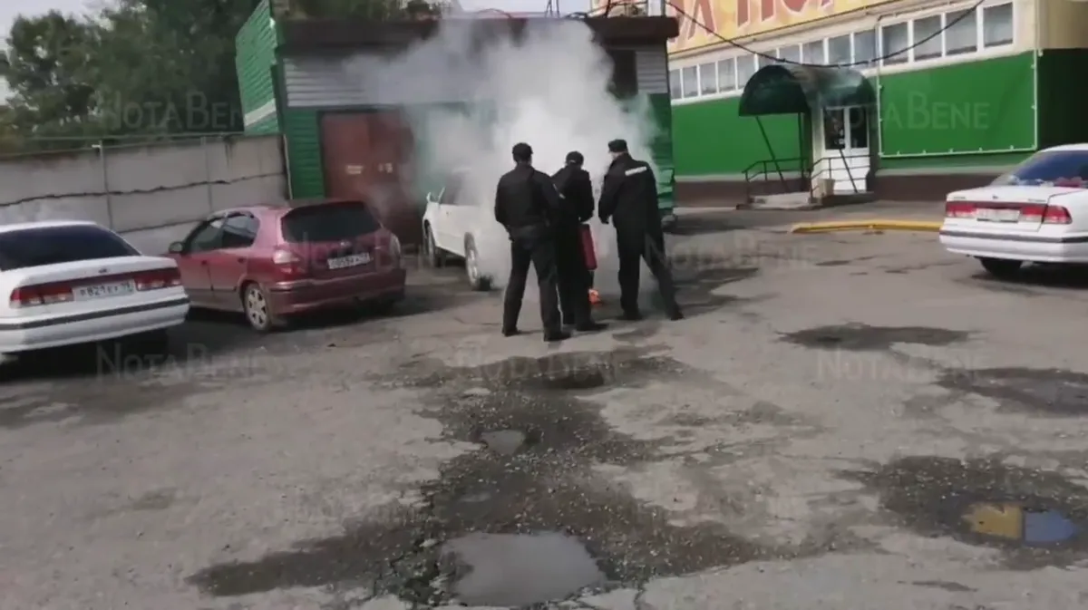 Абаканец облил себя бензином на виду у правоохранителей из-за неразделенных чувств «к Наташе»