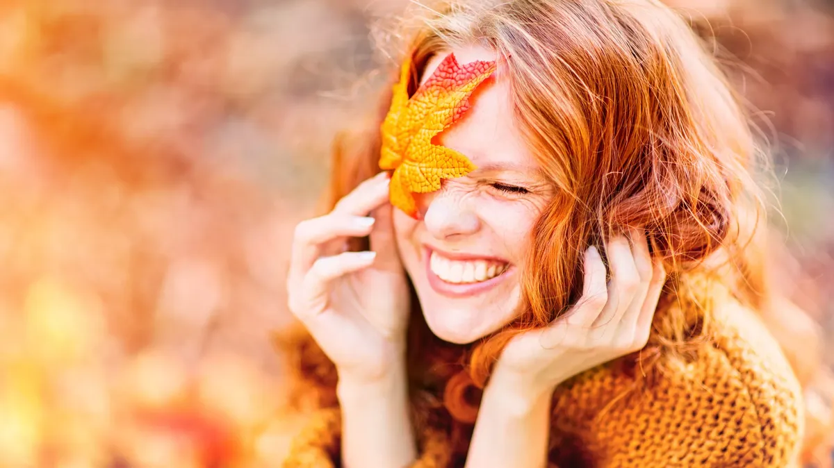 18 октября – Всемирный день женского счастья: история и традиции праздника, что делает женщину счастливой – топ-5 идей счастливых поздравлений-подарков 