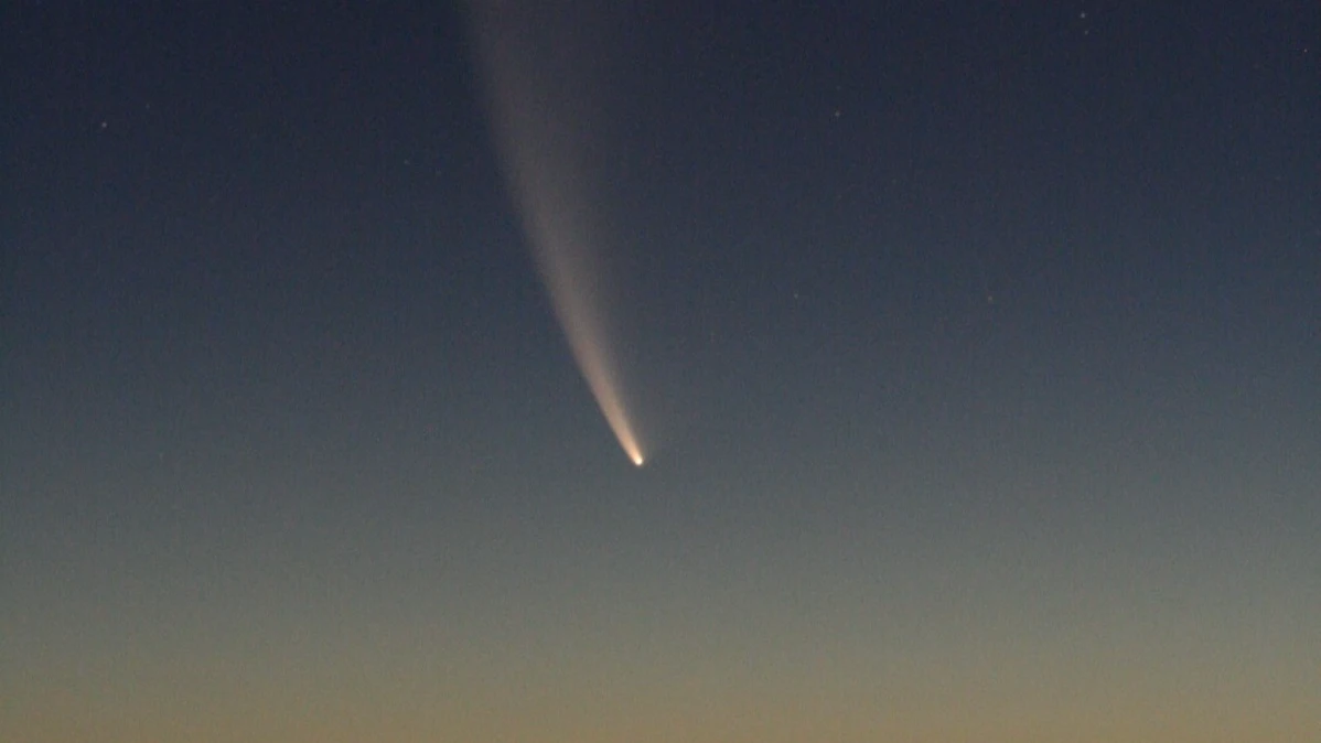Огромнейшая комета с пылевым хвостом C/2017 K2 летит к земле. 14 июля 2022 года она максимально приблизится к нашей планете 