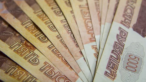 Мошенники украли 90 тысяч рублей
