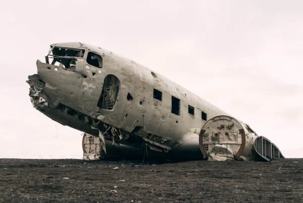Все шесть пассажиров упавшего на Аляске самолета скончались