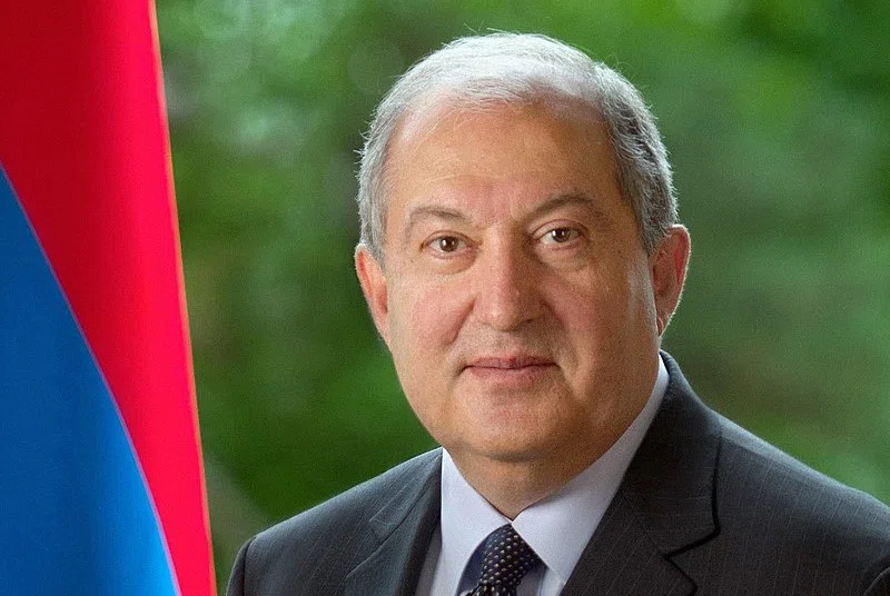 Президент Армении Армен Саркисян ушел в отставку
