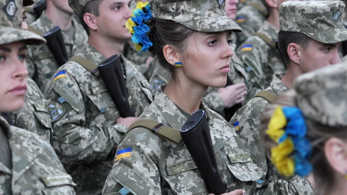 На Украине женщинам с 1 октября запретят выезжать за пределы страны