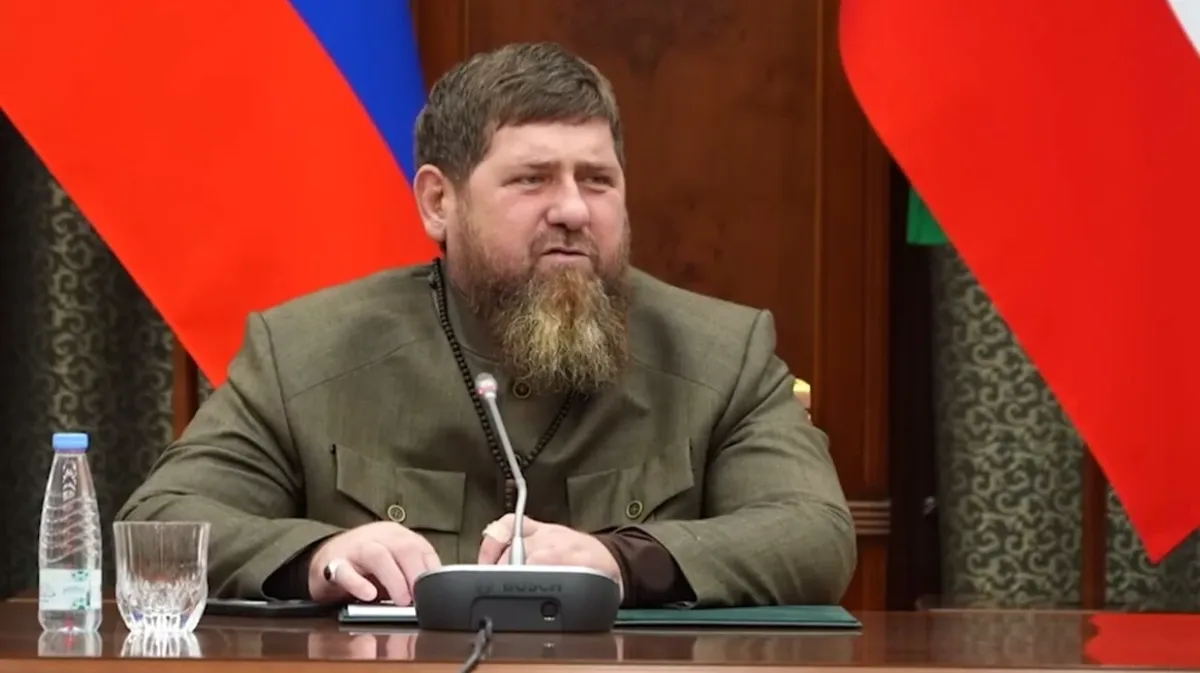 «Убивать его брата, его отца» Глава Чечени Кадыров призвал расправляться с родственниками преступников, которых не могут поймать силовики 