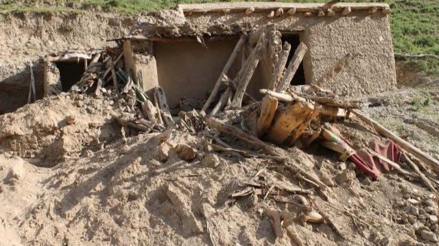 Число жертв землетрясения в Афганистане увеличилось до 255 человек. Свыше сотни местных жителей пострадали