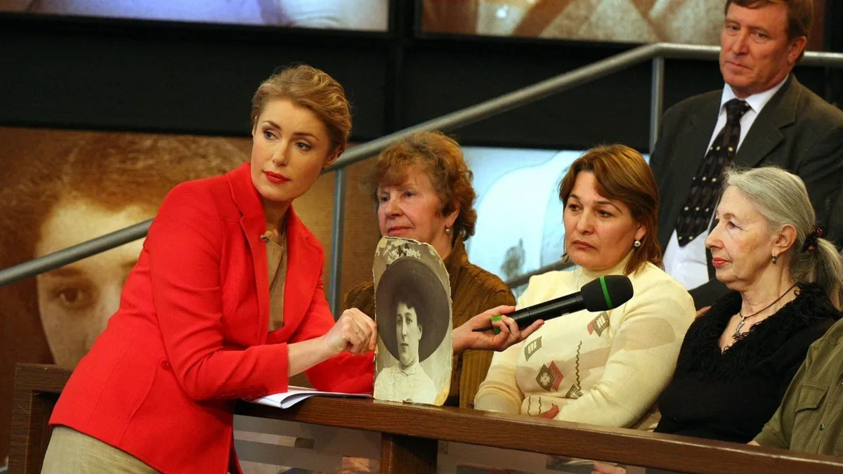 «Женщина, которая предает»: Шукшина возмущена любезностями Пескова с Пугачевой на похоронах Юдашкина