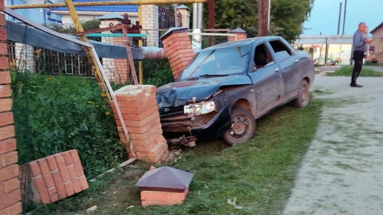 В Мордовии 18-летний водитель иномарки «проломил» детский сад
