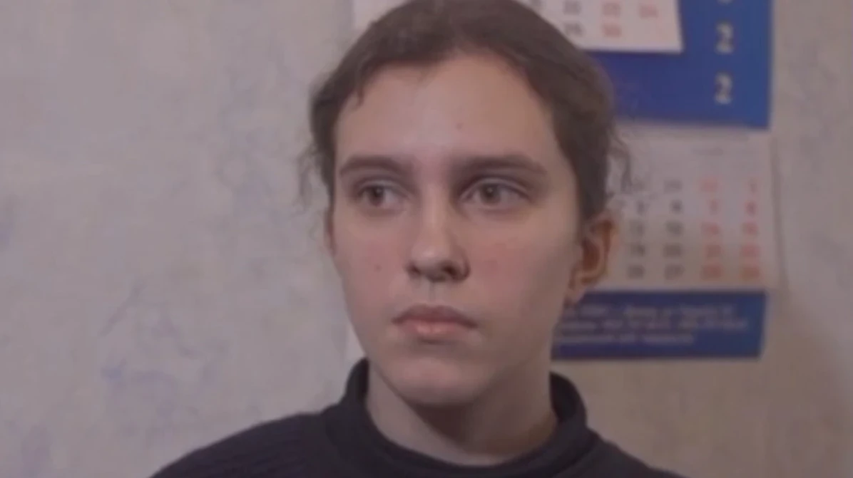 Девушка, живущая в Мариуполе, которой удалось бежать с завода «Азовсталь». Источник: скриншот видео