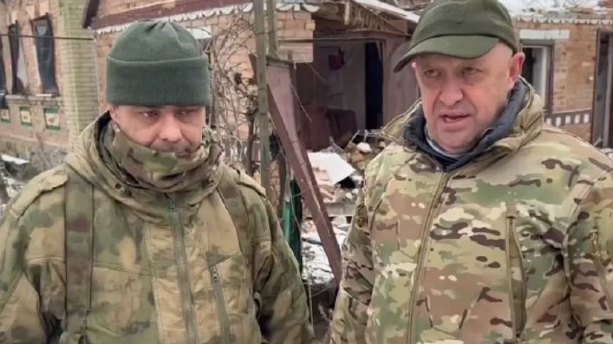 Пригожин рассказал, как удалось взять Соледар «без жевания соплей» и что сделали с принципиальными бойцами ВСУ - видео