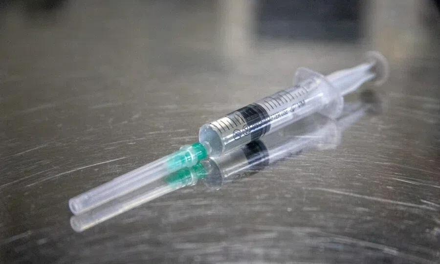 вакцина