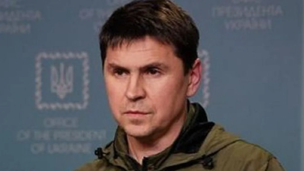 Михаил Подоляк заявил, что Киев не причастен к трагической гибели Дарьи Дугиной, которая подорвалась в Land Cruiser Prado