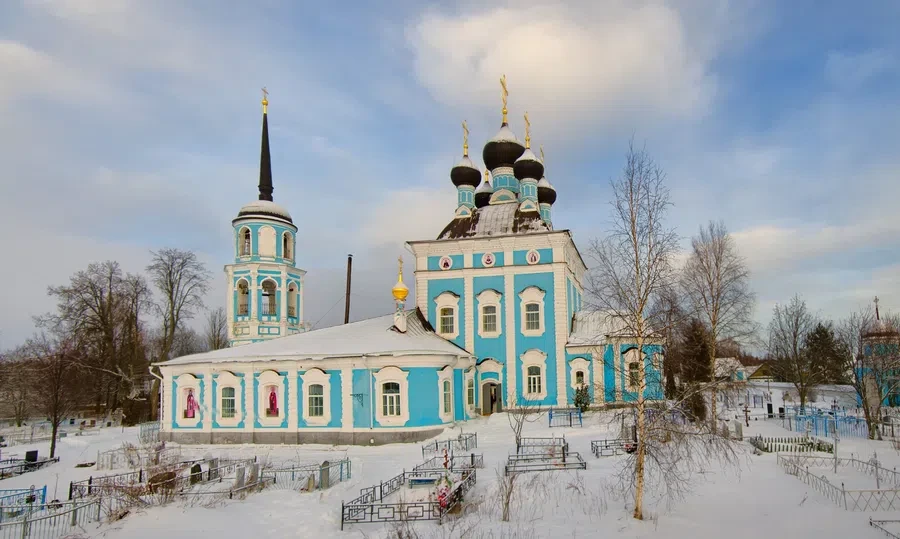 храм