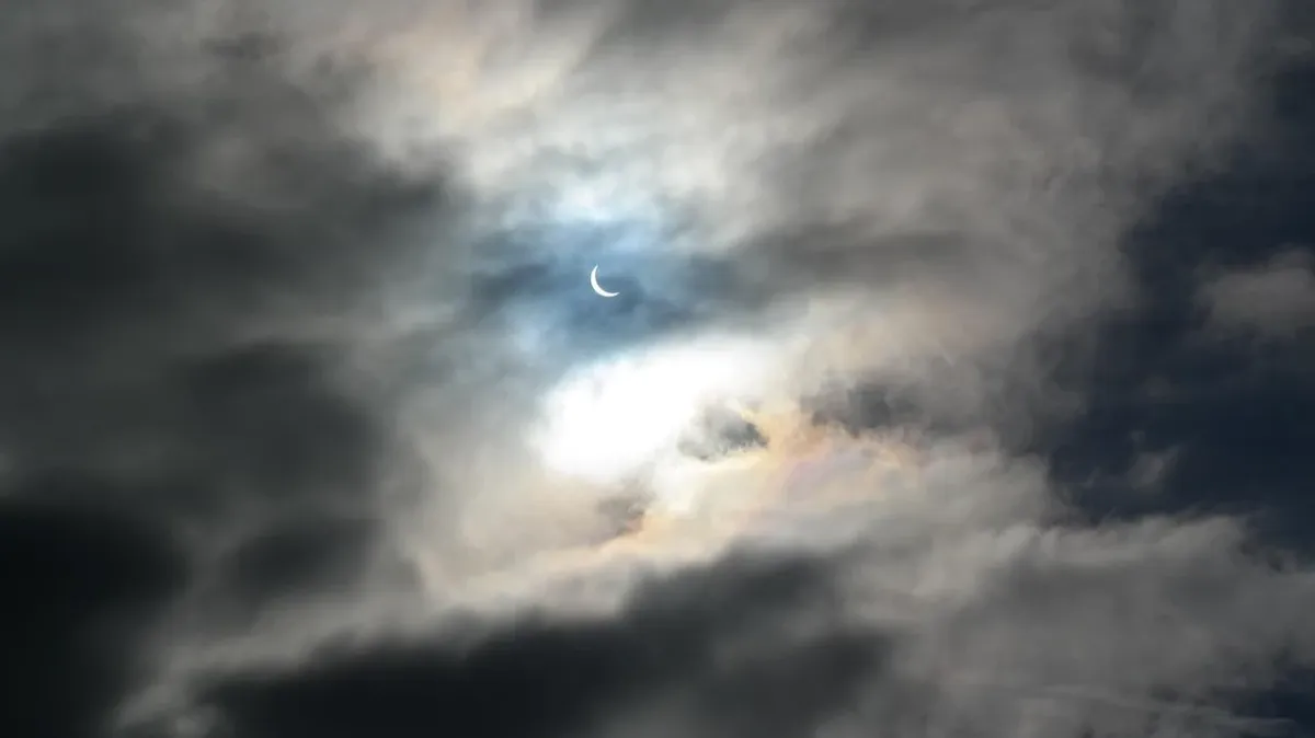 Лунные затмения - это подходящее время для теневой работы и борьбы с чувствами, которые мы до этого игнорировали. Фото: Pixabay.com