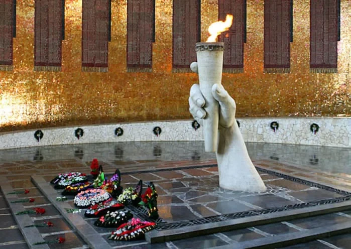 памятник
