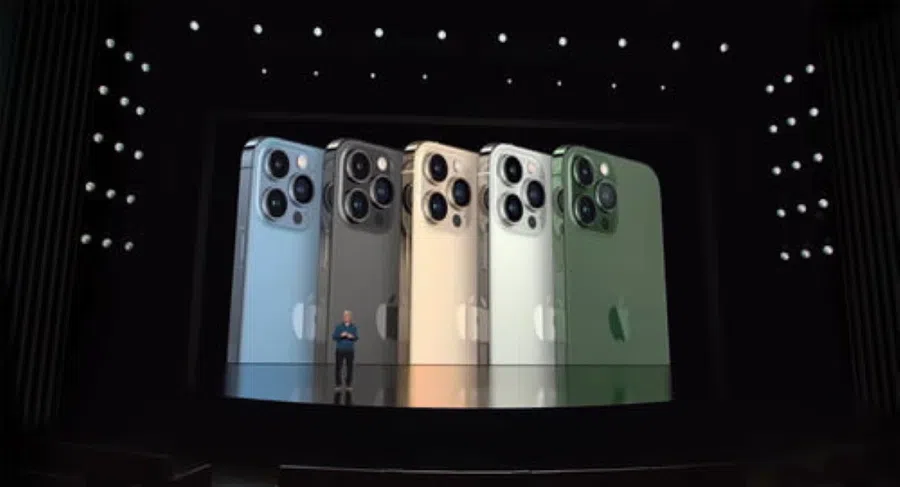 Apple презентовала новую версию iPhone 13