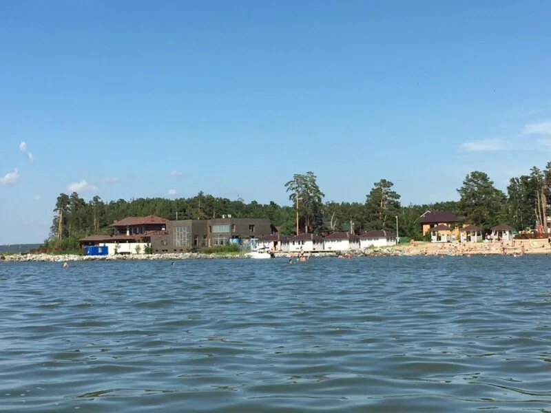 А на Обском море вы бы хотели иметь коттедж...