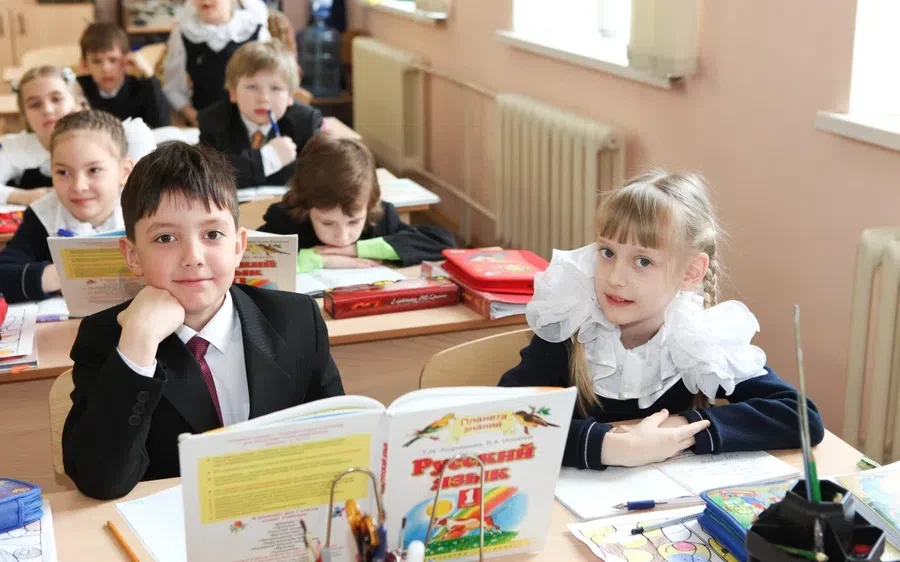 Школьные каникулы начнутся уже в этом октябре