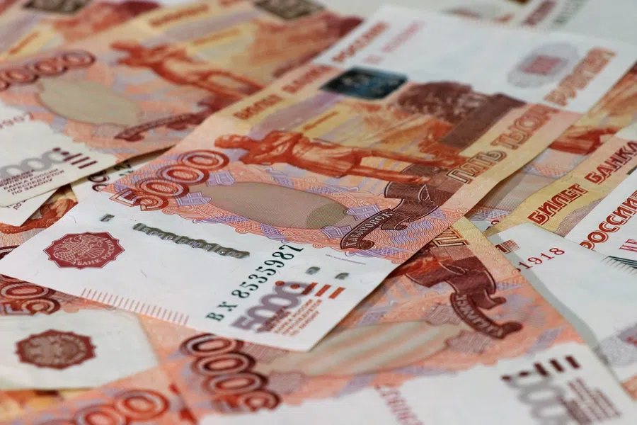 В Госдуме предложили ввести новую выплату в 10 000 рублей для семей с детьми