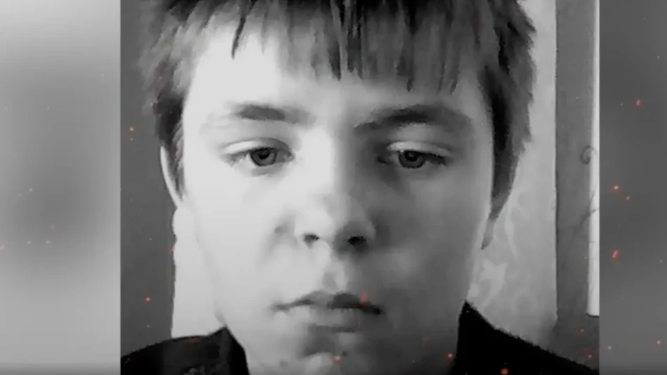 «Танюше плохо без братика»: В Донбассе вспоминают подвиг Кирилла Сидорюка.13-летний
мальчик ценою собственной жизни спас младшую сестру, закрыв ее тело от взрыва
