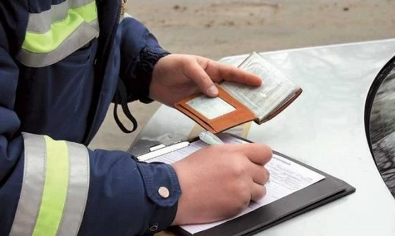 За неуплаты штрафа грозит ответственность 