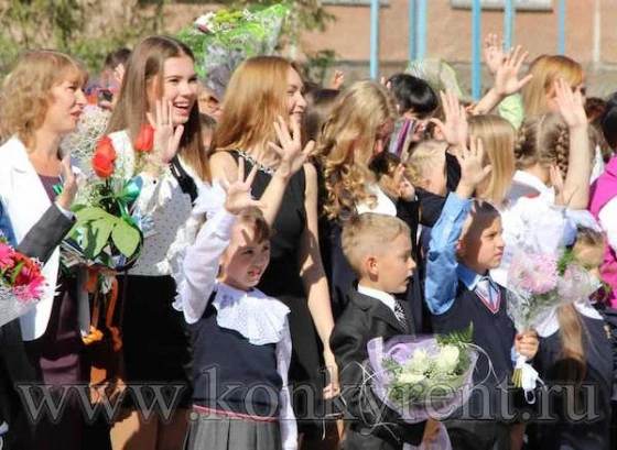Учебный год начался больше чем для 6000 школьников