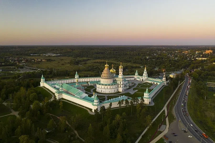 монастырь