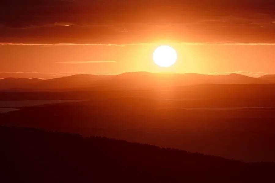 солнце
