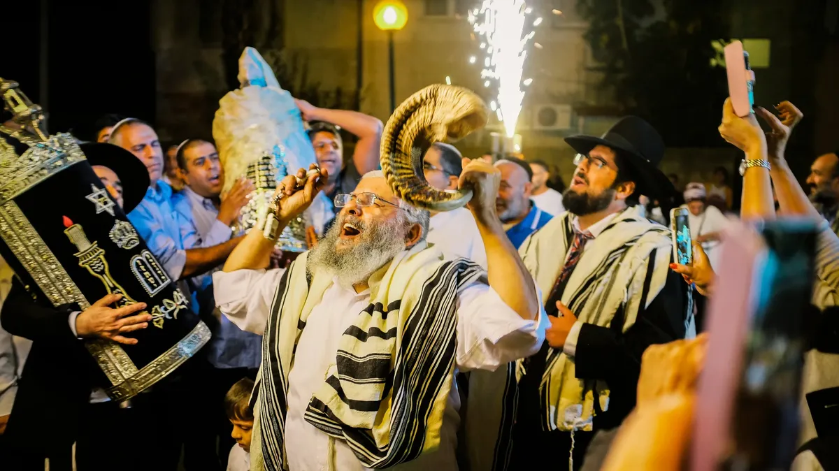 Рош ха-Шана-2022: какого числа будет еврейский новый год – 5 главных традиций веселого торжества 