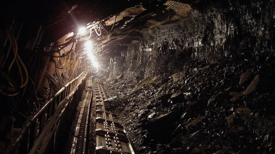 Все 252 горняка вышли из шахты после горного удара. Фото: piqsels.com