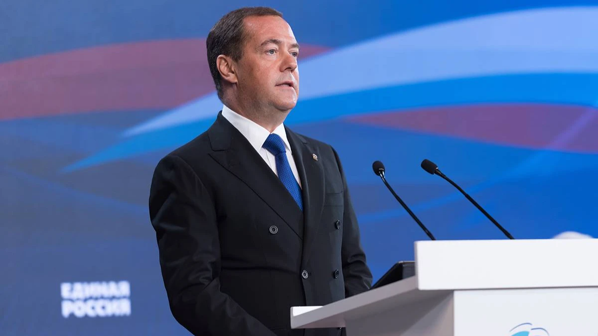 Медведев объяснил, почему провалилось контрнаступление бойцов ВСУ на СВО
