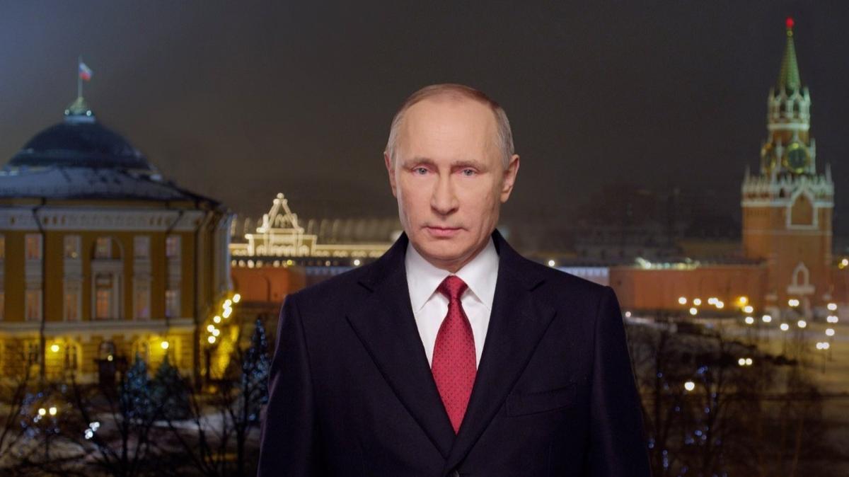 На каком канале будут поздравления президента. Новогоднее обращение президента РФ Владимира Путина 2023.