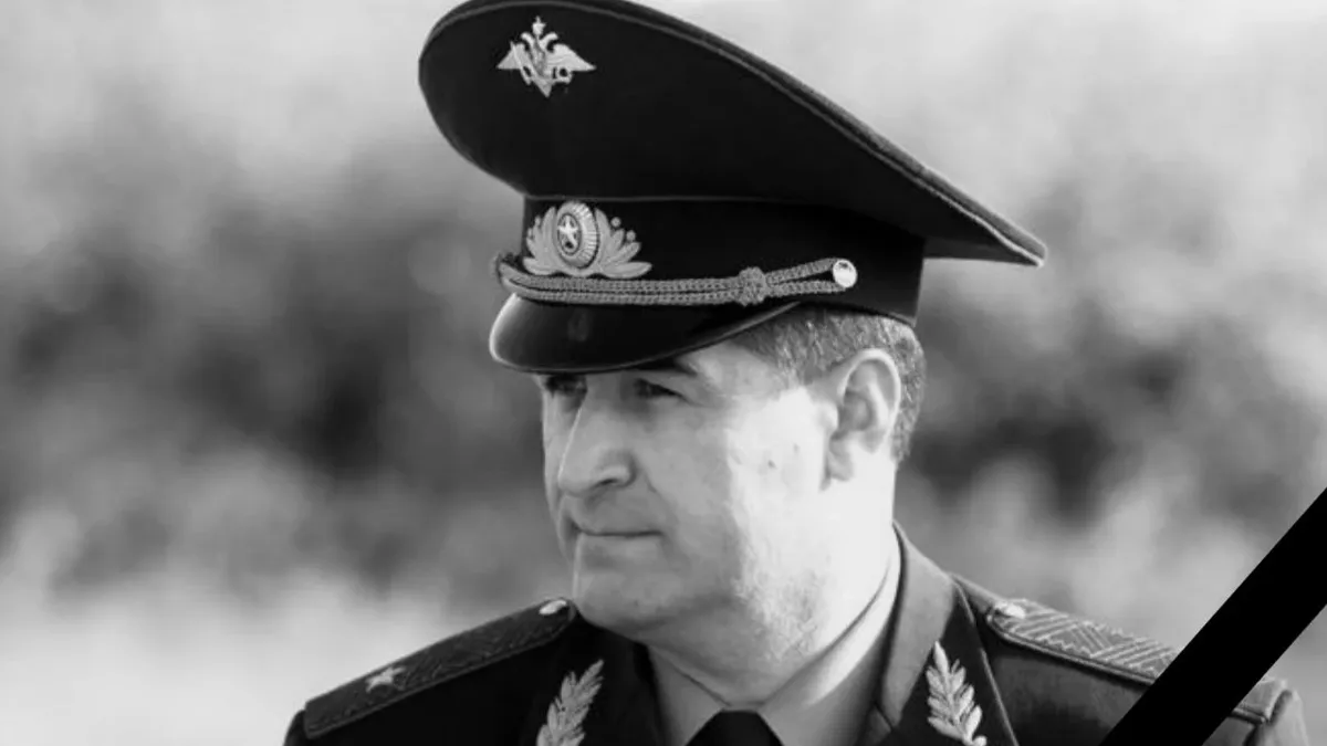 Генерал авиации России в отставке Канамат Боташев погиб на Украине, защищая российских военных в окружении. Он вызвался добровольцем