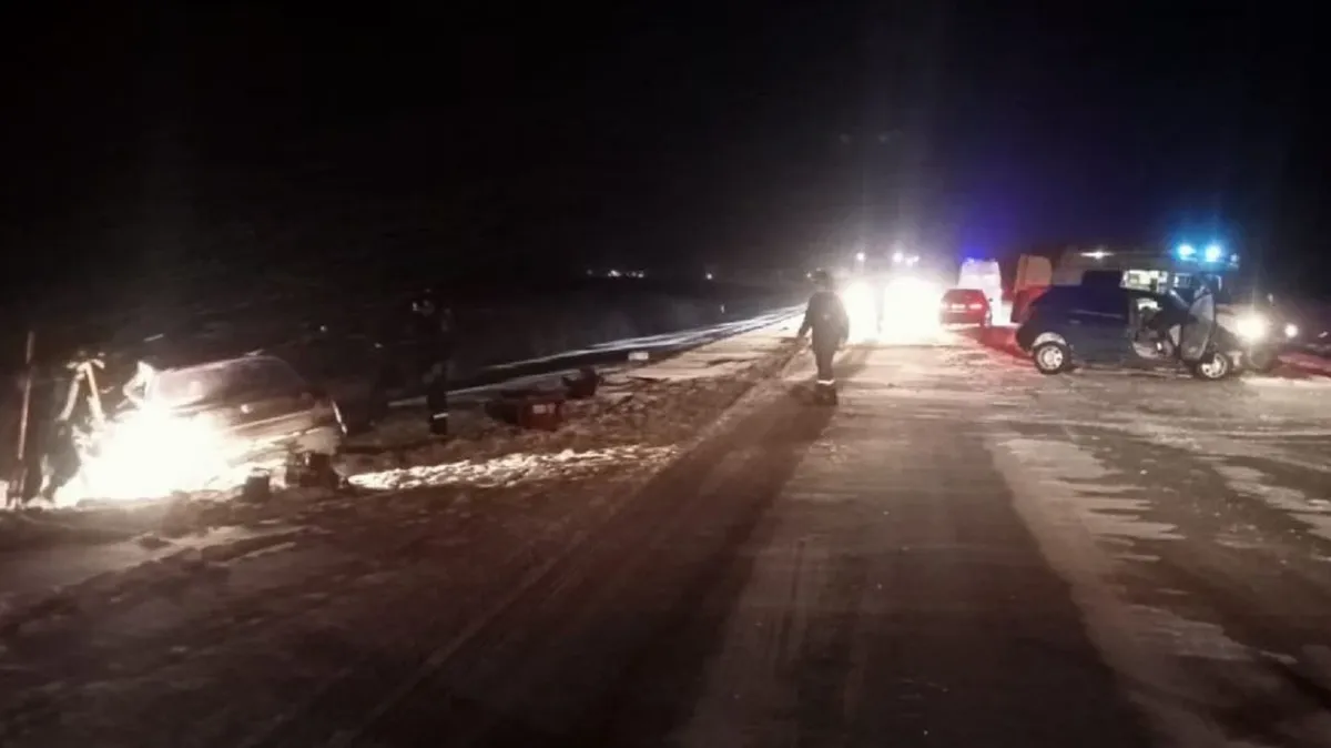 Лобовое столкновение под Новосибирском – водитель Nissan Cefiro и две пассажирки погибли на месте