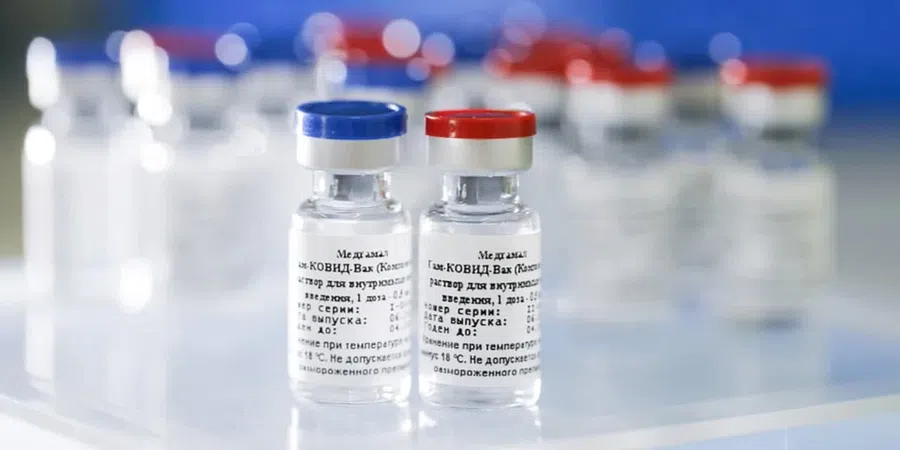 Почти 1 млн доз вакцины от коронавируса доставили в Новосибирскую область