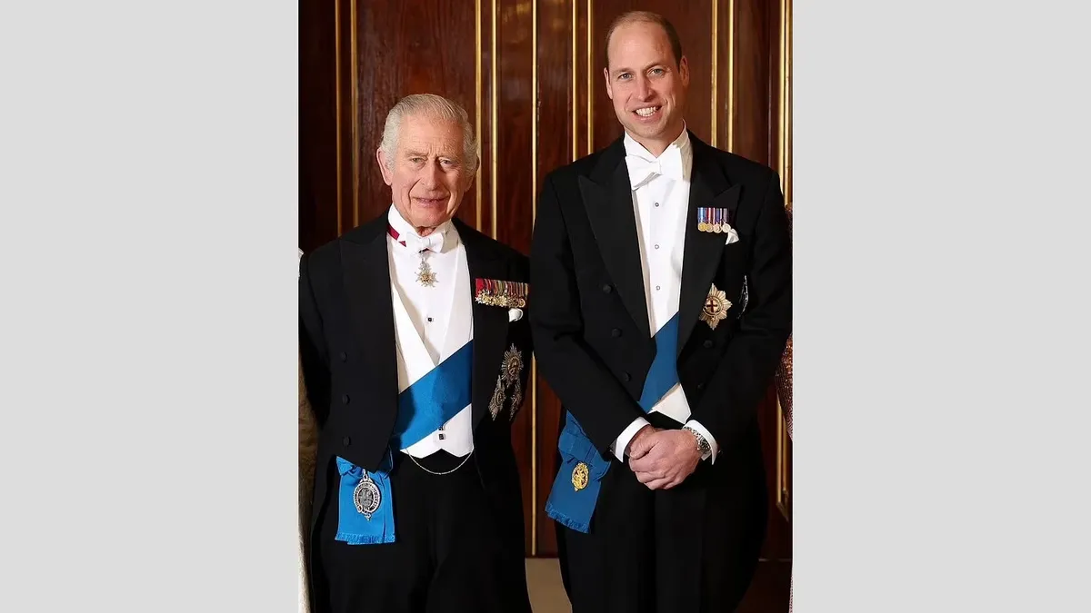 Принц Уильям, вероятно, вскоре возьмет на себя больше ответственности, чем когда—либо, после того как стало известно, что у короля Чарльза (на фото вместе в декабре) диагностирован рак. Фото: Getty