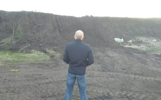 Плодородный слой почвы исчез земля кража