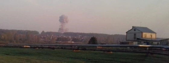 Три человека погибли при взрыве на заводе искусственного волокна. Момент взрыва сфотографировал очевидец