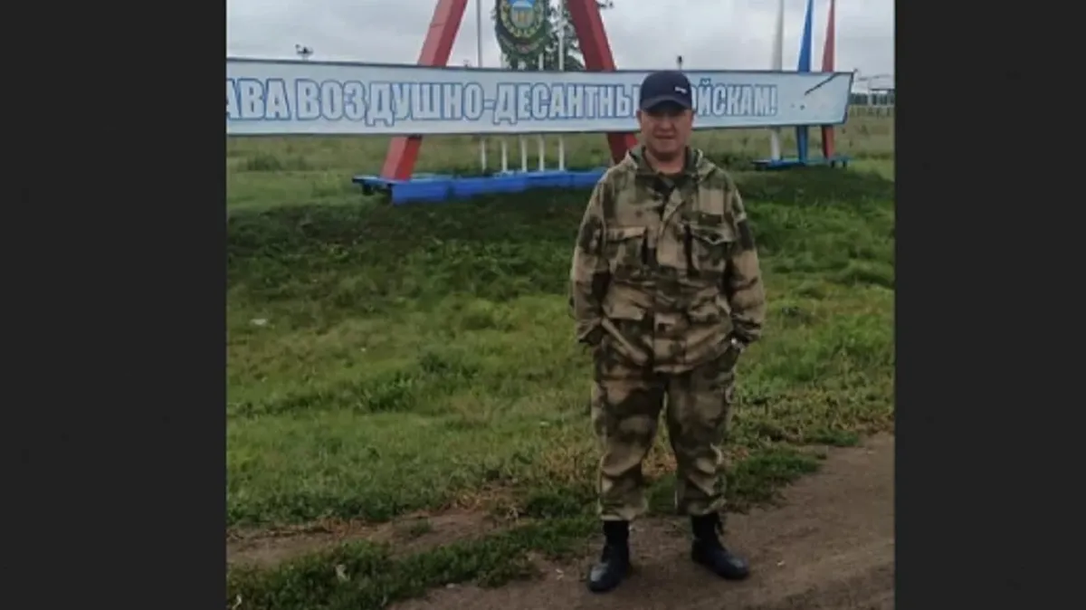 «Мама до последнего не отпускала. Даже не верится» 35-летний новосибирец Равиль Базыров погиб на Украине – у него остались двое детей