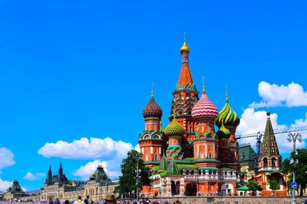 По мнению главы Роспотребнадзора, ситуация с коронавирусом в стране напряженная