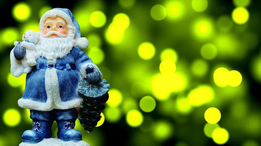 Сколько лет Деду Морозу:  18 ноября все дети России поздравляют главного героя Новогодней ночи. Интересные факты из биографии Деда Мороза