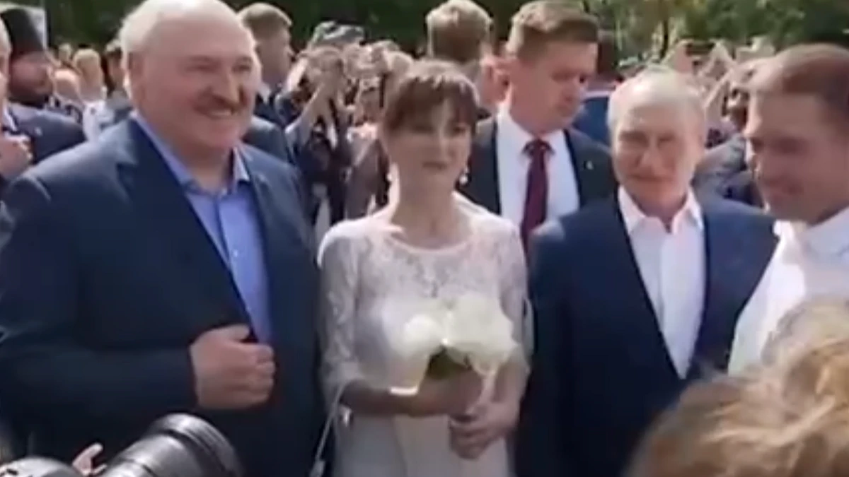 Путина заметили с невестой возле Храма в Санкт-Петербурге – видео
