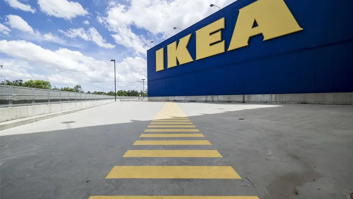 IKEA в России начинает работу с 1 июня с измененным графиком
